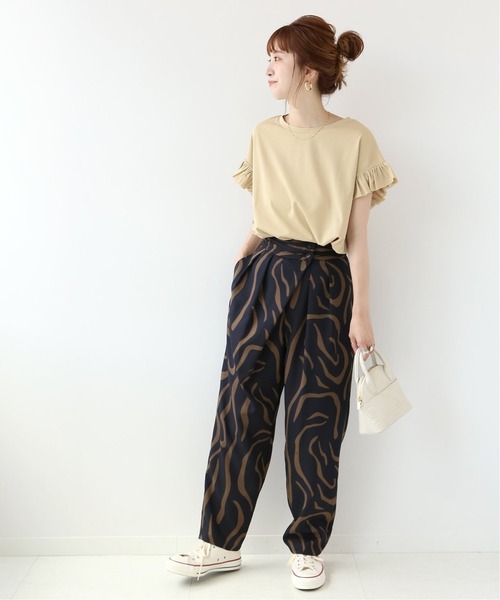 Simplicite(サンプリシテ)の「フリルスリーブTシャツ◆(Tシャツ/カットソー・レディース・ブラック/ホワイト/ベージュ/イエロー・FREE)」の19枚目の写真