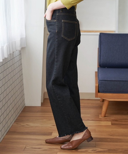 ROPE' PICNIC（ロペピクニック）の「デニム裾フリンジパンツ（デニムパンツ・レディース・ブラック/ネイビー・36/38/40）」の11枚目の写真