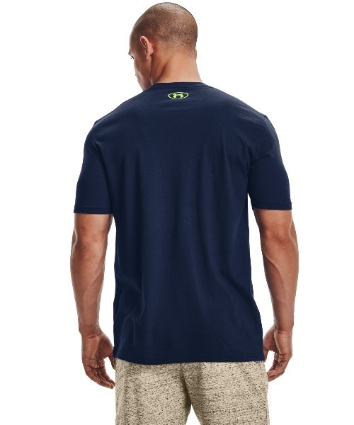 UNDER ARMOUR（アンダーアーマー）の「UAショートスリーブ アイランド ウェーブS（トレーニング/MENS/メンズ）（Tシャツ/カットソー・メンズ・ネイビー・XXL/XL/M/L/3XL/S）」の4枚目の写真