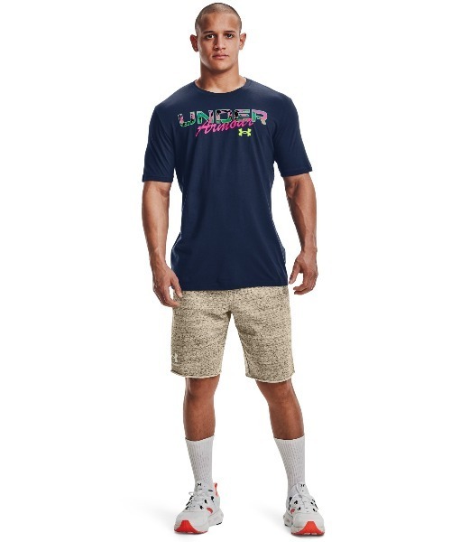UNDER ARMOUR（アンダーアーマー）の「UAショートスリーブ アイランド ウェーブS（トレーニング/MENS/メンズ）（Tシャツ/カットソー・メンズ・ネイビー・XXL/XL/M/L/3XL/S）」の6枚目の写真