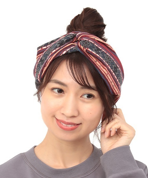 チチカカ（チチカカ）の「ストライプコーデュロイヘアバンド（ヘアバンド・レディース・ネイビー/レッド/オレンジ・FREE）」の9枚目の写真