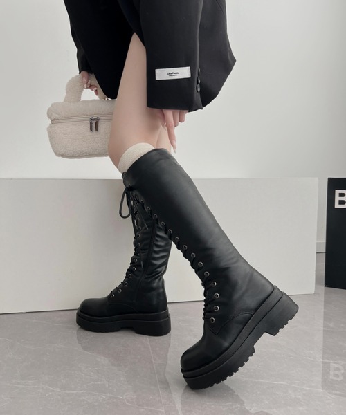 Shoes in Closet（シューズインクローゼット）の「【スウェード素材