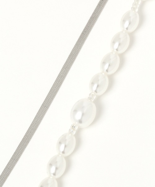 GLOBAL WORK（グローバルワーク）の「パールチェーンネックレス/217159（ネックレス・レディース・ライトグレー/ゴールド・FREE）」の7枚目の写真