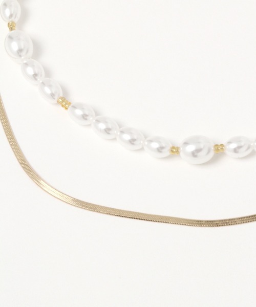 GLOBAL WORK（グローバルワーク）の「パールチェーンネックレス/217159（ネックレス・レディース・ライトグレー/ゴールド・FREE）」の5枚目の写真