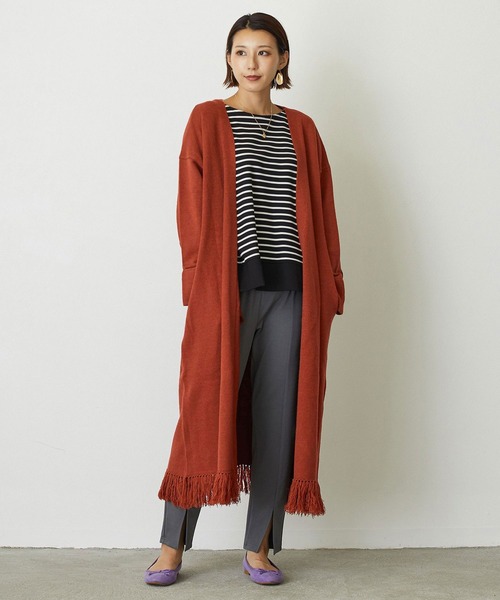 NICOLE white(ニコルホワイト)の「裾フリンジ ボタンレス ロングカーディガン(カーディガン/ボレロ・レディース・ブラック/ベージュ/レンガ・FREE)」の1枚目の写真
