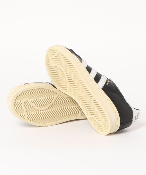adidas Originals（アディダスオリジナルス）の「【adidas Originals】SUPERSTAR（スニーカー・レディース・ブラック・23cm/23.5cm/22.5cm/24cm/24.5cm）」の3枚目の写真