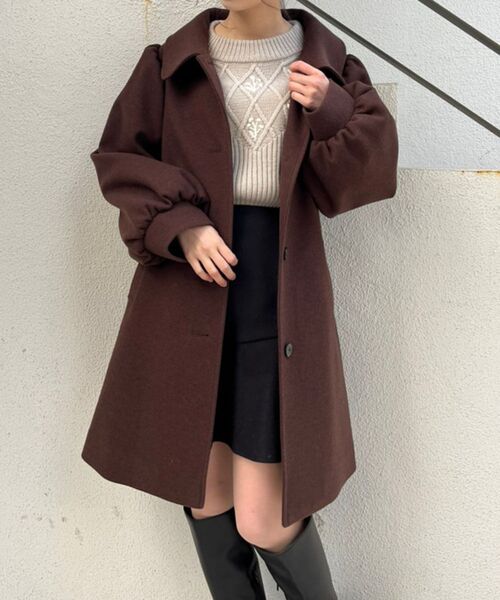 MAJESTIC LEGON（マジェスティックレゴン）の「ガーリーボリュームステンコート（ステンカラーコート・レディース・ベージュ/ブラック/ブラウン・SMALL/MEDIUM）」の7枚目の写真