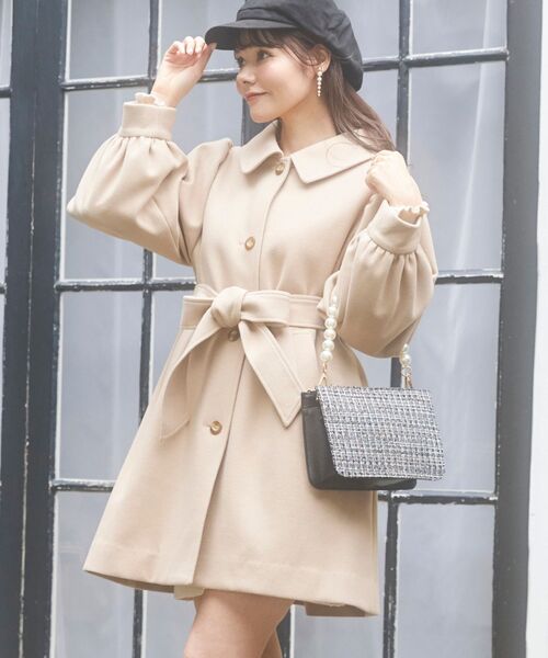 MAJESTIC LEGON（マジェスティックレゴン）の「ガーリーボリュームステンコート（ステンカラーコート・レディース・ベージュ/ブラック/ブラウン・SMALL/MEDIUM）」の11枚目の写真