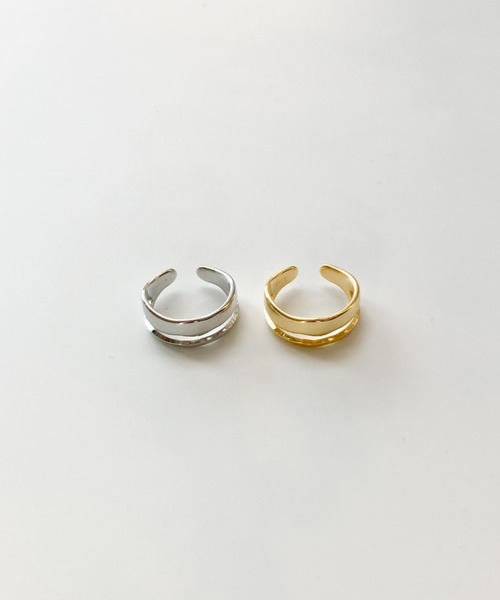 yu-ka（ユーカ）の「YU-KA : 2ラインウェーブリング（リング・レディース・シルバー/ゴールド・FREE）」の4枚目の写真