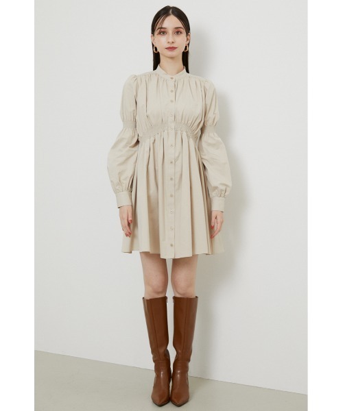 rienda（リエンダ）の「シャーリングデザインシャツワンピース（ワンピース・レディース・キャメル/ダークグレー/ライトベージュ・MEDIUM/SMALL）」の7枚目の写真