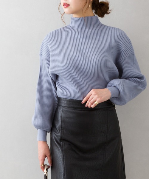 SpRay（スプレイ）の「ボリュ－ム袖ボトルネックニット（ニット/セーター・レディース・ブラック/ブラウン/イエロー/ブルー/グリーン/アイボリー/モカ/レンガ/ライトブラウン/マスタード/ダークブラウン/パープル/レッド系その他/ライトグリーン/ダークグリーン/ライトパープル・FREE）」の10枚目の写真