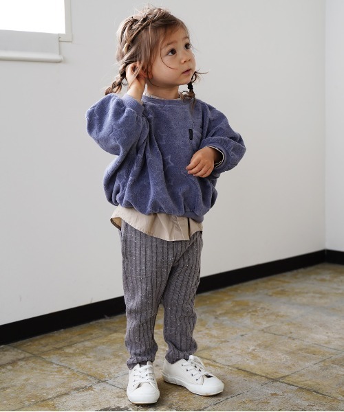 quoti use fith（クゥオティ　ユース　フィス）の「星柄パイル 長袖クルースウェット（スウェット・キッズ・チャコールグレー/ホワイト/パープル・100/90/80/120/130/110）」の5枚目の写真