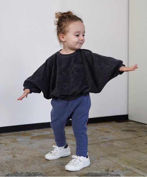 quoti use fith（クゥオティ　ユース　フィス）の「星柄パイル 長袖クルースウェット（スウェット・キッズ・チャコールグレー/ホワイト/パープル・100/90/80/120/130/110）」の15枚目の写真