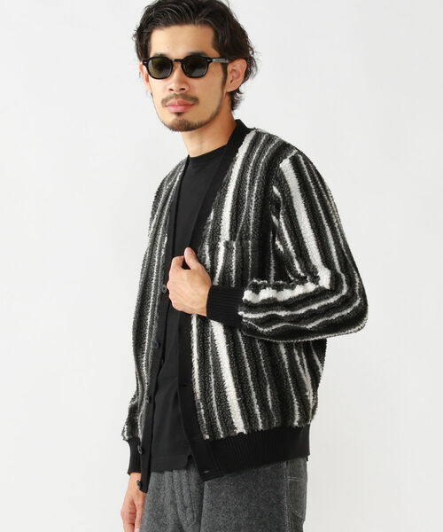 BEAMS PLUS(ビームスプラス)の「BEAMS PLUS / ストライプ ボア フリース カーディガン(カーディガン/ボレロ・メンズ・ブラック/ブラウン・SMALL/MEDIUM/X-LARGE/LARGE)」の14枚目の写真