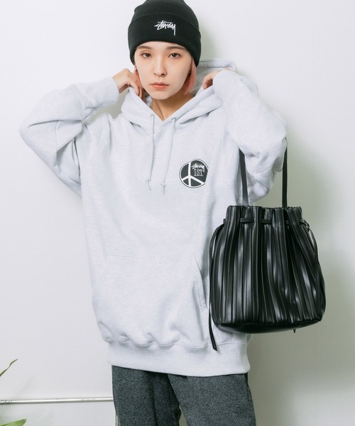 STUSSY（ステューシー）の「STUSSY/ステューシー PEACE DOT HOOD 裏起毛 フーディー バックプリント ブランドロゴ（パーカー・メンズ・ブラック/アッシュグレー・L/XL/M）」の5枚目の写真