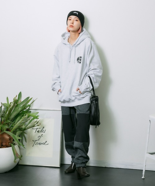 STUSSY（ステューシー）の「STUSSY/ステューシー PEACE DOT HOOD 裏起毛 フーディー バックプリント ブランドロゴ（パーカー・メンズ・ブラック/アッシュグレー・L/XL/M）」の12枚目の写真