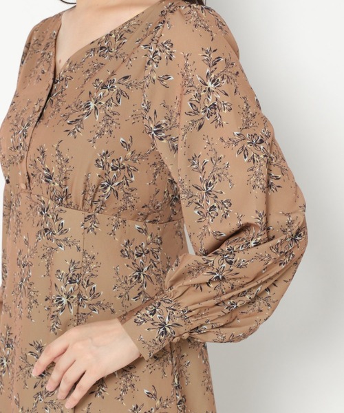 mysty woman（ミスティウーマン）の「スタイルアップフラワーワンピ 256810（ワンピース・レディース・ブラック/アイボリー/モカ/ピンク系・FREE）」の13枚目の写真