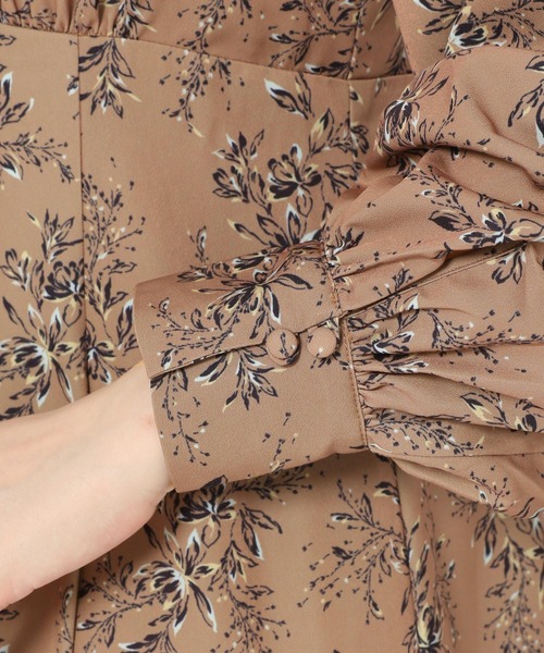 mysty woman（ミスティウーマン）の「スタイルアップフラワーワンピ 256810（ワンピース・レディース・ブラック/アイボリー/モカ/ピンク系・FREE）」の14枚目の写真