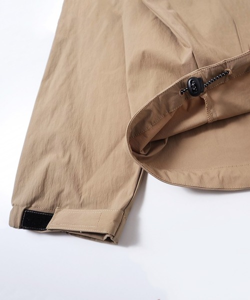 POWER TO THE PEOPLE（パワートゥーザピープル）の「POWER TO THE PEOPLE　ロールパーカー（ナイロンジャケット・メンズ・C/カーキ/ブラック/B/A/ベージュ/ブラック系その他/グリーン系その他/ベージュ系その他/D/イエロー/ネイビー・S/M/LL/L）」の21枚目の写真