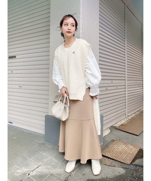 jumelle（ジュメロ）の「バックロングベスト（ニット/セーター・レディース・アイボリー・FREE）」の10枚目の写真