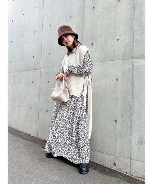 jumelle（ジュメロ）の「バックロングベスト（ニット/セーター・レディース・アイボリー・FREE）」の16枚目の写真