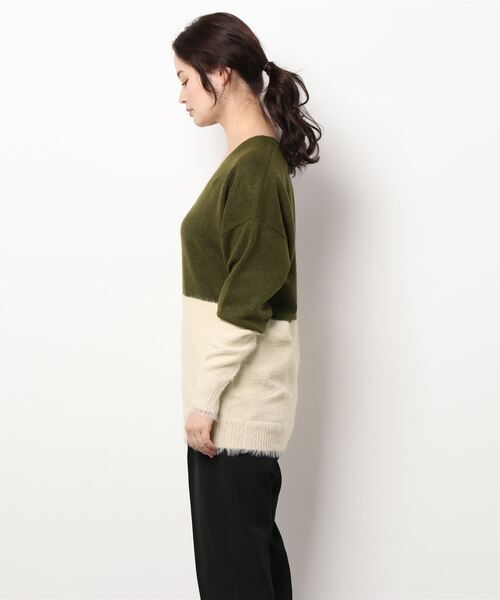 Q（キュー）の「バイカラーシャギーニット（ニット/セーター・レディース・グレー×ピンク/オリーブ系・MEDIUM）」の10枚目の写真