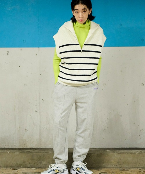 Auntie Rosa Holiday(アンティローザホリデー)の「ハーフジップボーダーニットベスト(ベスト・レディース・オフホワイト・FREE)」の15枚目の写真
