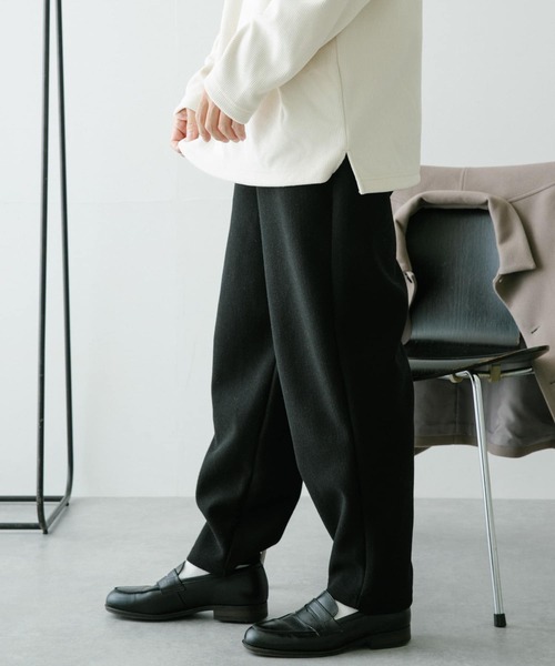 ITEMS URBANRESEARCH(アイテムズ アーバンリサーチ)の「圧縮カット 裏配色ウエストリブパンツ(その他パンツ・メンズ・ブラック/ベージュ/オフホワイト・MEDIUM/LARGE)」の14枚目の写真