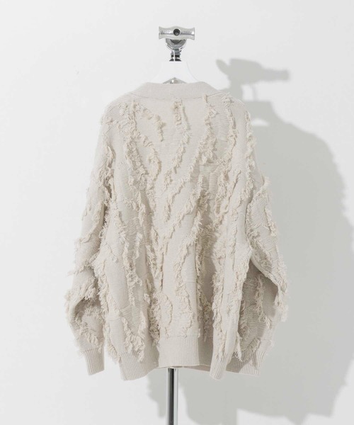 MAISON SPECIAL(メゾンスペシャル)の「《ユニセックスアイテム》プライムオーバーフリンジジャガードVネックニットカーディガン【MAISON SPECIAL/メゾンスペシャル】(カーディガン/ボレロ・メンズ・ブラック/オレンジ/グレイッシュベージュ・1/2)」の8枚目の写真