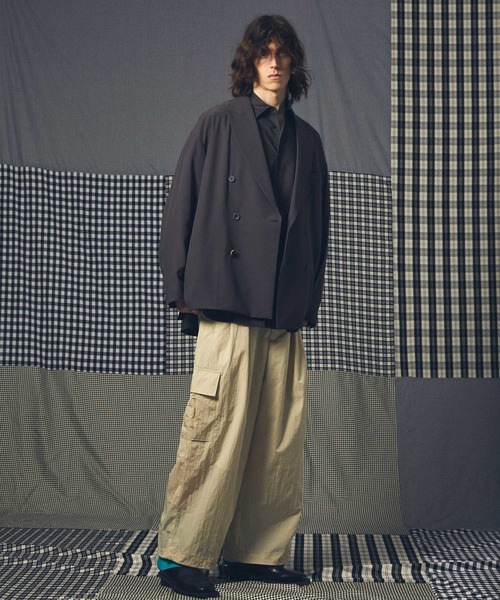 MAISON SPECIAL（メゾンスペシャル）の「《ユニセックスアイテム》インサイドアウトプライムオーバーレギュラーカラーシャツ【MAISON SPECIAL/メゾンスペシャル】（シャツ/ブラウス・メンズ・ダークネイビー/ネイビー/サックスブルー/チャコールグレー/オフホワイト/ブルー/グレー・1/2）」の12枚目の写真