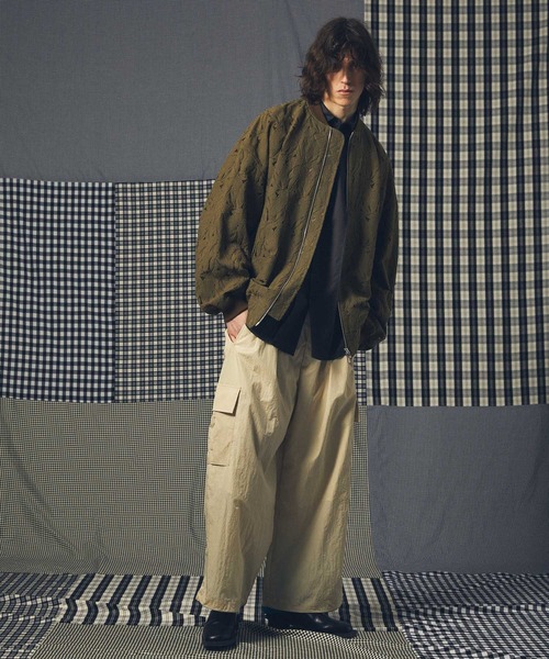 MAISON SPECIAL（メゾンスペシャル）の「《ユニセックスアイテム》インサイドアウトプライムオーバーレギュラーカラーシャツ【MAISON SPECIAL/メゾンスペシャル】（シャツ/ブラウス・メンズ・ダークネイビー/ネイビー/サックスブルー/チャコールグレー/オフホワイト/ブルー/グレー・1/2）」の13枚目の写真