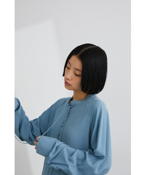 STYLEMIXER（スタイルミキサー）の「サテンフレアワンピース（ワンピース・レディース・ブラック/ライトイエロー/サックスブルー・SMALL/MEDIUM）」の11枚目の写真