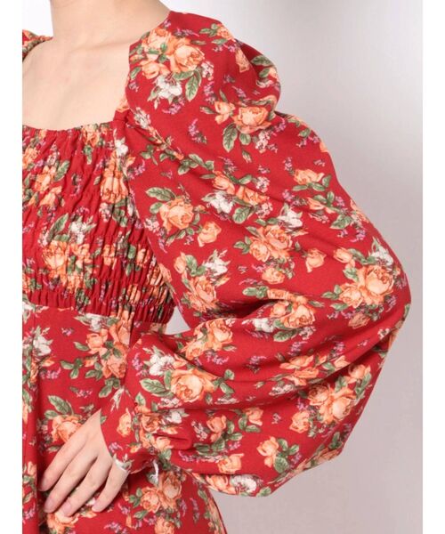 jouetie（ジュエティ）の「シャーリングスリットロングワンピース（ワンピース・レディース・ブラック/レッド/ベージュ・MEDIUM）」の18枚目の写真