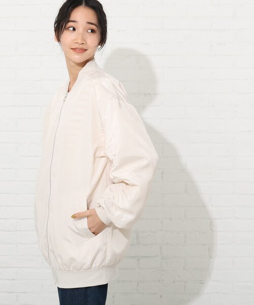 Cutie Blonde（キューティーブロンド）の「◆【S-L】ロングMA-1（ブルゾン・レディース・ナチュラル/ブラック/カーキ・03/01/02）」の13枚目の写真