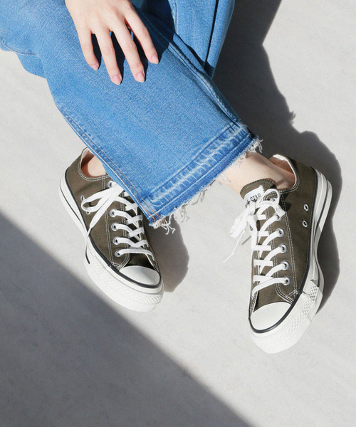 CONVERSE(コンバース)の「【CONVERSE/コンバース】CANVAS ALL STAR J OX:スニーカー(スニーカー・レディース・カーキ・23.5cm/23cm/24cm/25cm/22.5cm/24.5cm)」の1枚目の写真