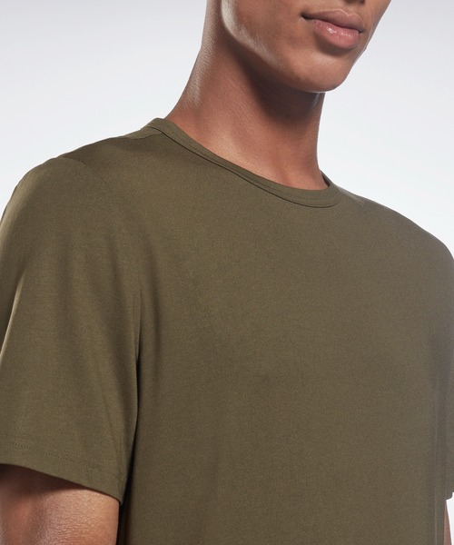 Reebok(リーボック)の「アクティブチル+ドリームブレンド Tシャツ / Activchill+ドリームブレンド T-Shirt(Tシャツ/カットソー・メンズ・アーミー/ベージュ系その他/ブラック/サックスブルー/ライトグレー・MEDIUM/LARGE/SMALL/X-LARGE/XX-LARGE/XXX-LARGE/X-SMALL)」の15枚目の写真
