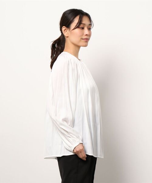 INED CLARO（イネドクラロ）の「ギャザーブラウス（シャツ/ブラウス・レディース・ホワイト/ブルー/グリーン・フリー）」の4枚目の写真