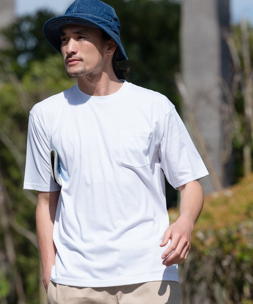 Blue Standard （ブルースタンダード）の「【BLUE STANDARD/ブルースタンダード】汗染みの目立ちにくいゼロステイン　汗シミ防止加工　撥水性　UVカット　胸ポケット付きクルーネックTシャツ（Tシャツ/カットソー・メンズ・ホワイト/ブラック/ダークグリーン/ネイビー/カーキ/サックスブルー/ピンク系その他/ダークベージュ/アーミー・SMALL/MEDIUM/X-LARGE/LARGE）」の2枚目の写真