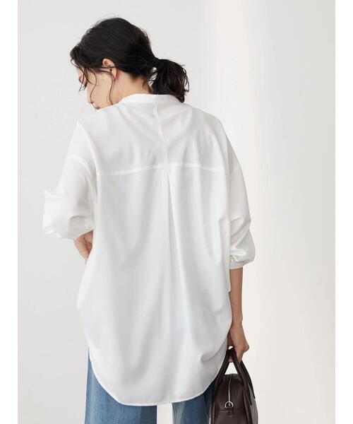AMERICAN HOLIC（アメリカンホリック）の「イージーケアバックタックリラックススキッパーシャツ（シャツ/ブラウス・レディース・オフホワイト/グレイッシュベージュ・M/L）」の19枚目の写真