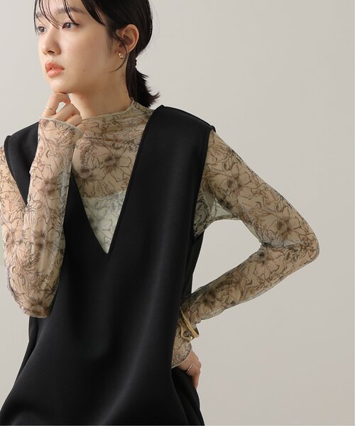 frames RAY CASSIN（フレームスレイカズン）の「シアーアートフラワーボトルネックプルオーバー（Tシャツ/カットソー・レディース・オフホワイト/ベージュ系・FREE）」の2枚目の写真