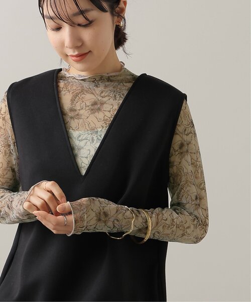 frames RAY CASSIN（フレームスレイカズン）の「シアーアートフラワーボトルネックプルオーバー（Tシャツ/カットソー・レディース・オフホワイト/ベージュ系・FREE）」の16枚目の写真