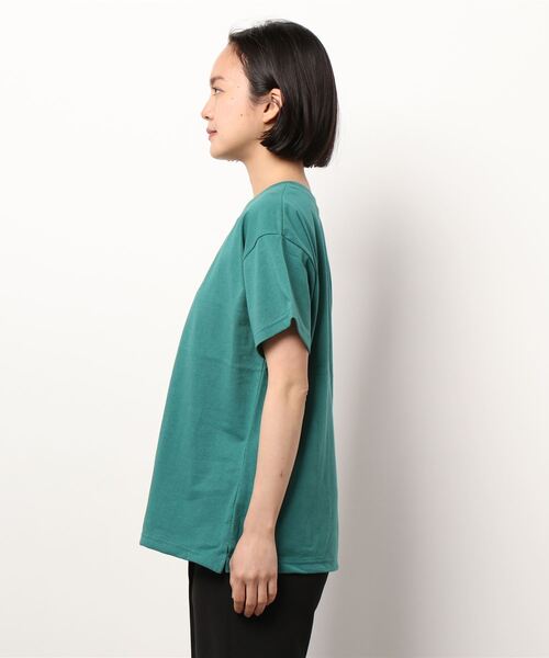 Samansa Mos2（サマンサ モスモス）の「【USAコットン】ベーシック半袖Tシャツ（Tシャツ/カットソー・レディース・オフホワイト/ピンク/イエロー/グリーン/チャコール・ﾌﾘ-）」の7枚目の写真