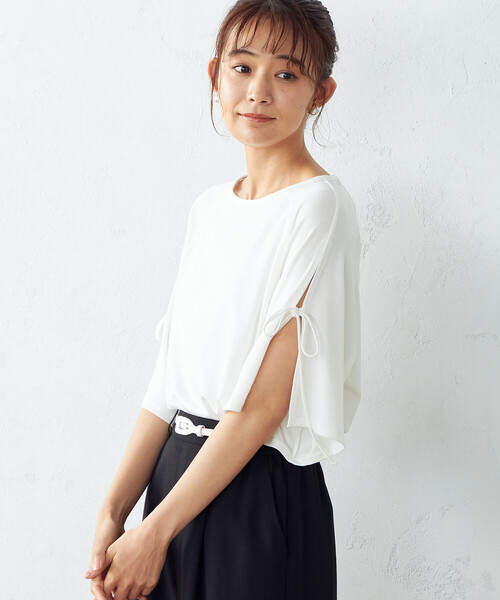 COMME CA ISM(コムサイズム)の「リボンスリーブ カットソー(Tシャツ/カットソー・レディース・ホワイト/イエロー/チャコール・MEDIUM/LARGE)」の2枚目の写真