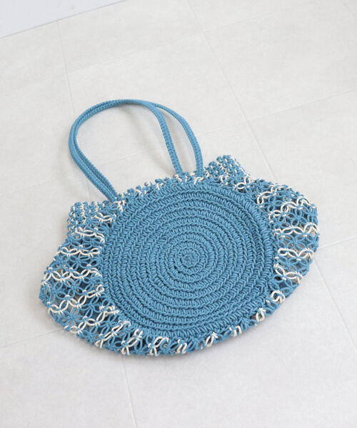 The Bagmati（ザバグマティ）の「【別注】【BAGMATI/バグマティ】MIXマクラメ ラウンドバッグ（トートバッグ・レディース・ブルー・FREE）」の4枚目の写真