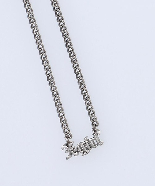 X-girl(エックスガール)の「OLD ENGLISH LOGO NECKLACE(ネックレス・レディース・シルバー/ゴールド・ONE SIZE)」の10枚目の写真