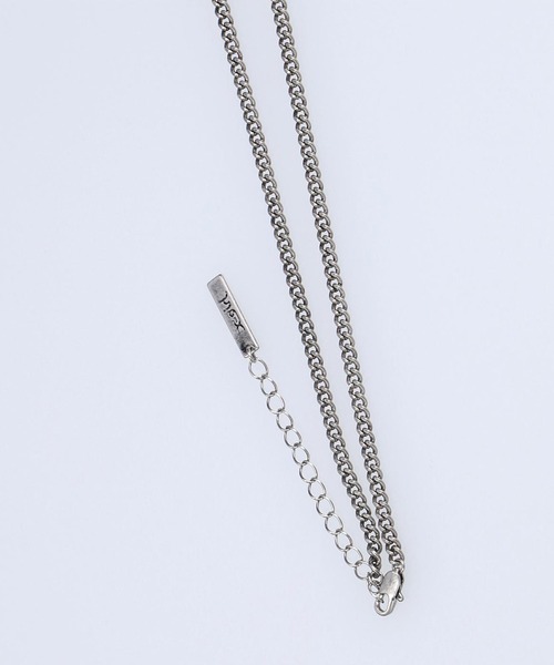 X-girl(エックスガール)の「OLD ENGLISH LOGO NECKLACE(ネックレス・レディース・シルバー/ゴールド・ONE SIZE)」の11枚目の写真