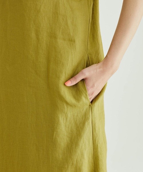 SALON adam et rope'(サロン アダム エ ロペ)の「【洗える】リネンフレンチスリーブマーメイドワンピース(ワンピース・レディース・グリーン系その他/ブラウン/ブラック・FREE)」の13枚目の写真