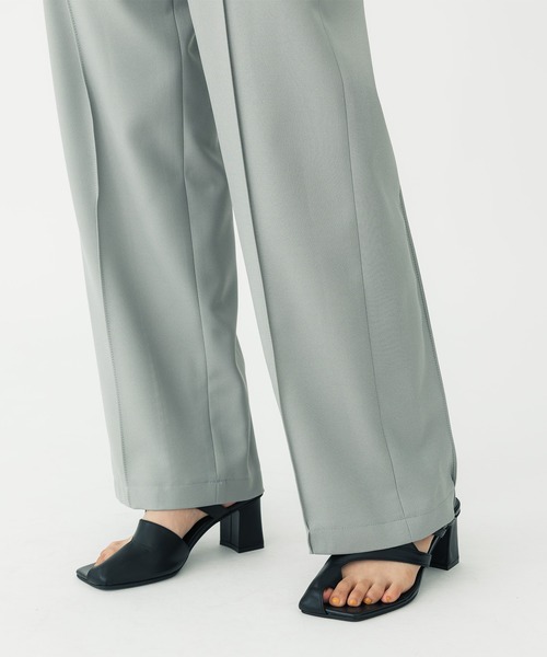 UNITED TOKYO(ユナイテッドトウキョウ)の「カーブストラップパンツ(その他パンツ・レディース・ブラック/グレー・1/2)」の17枚目の写真