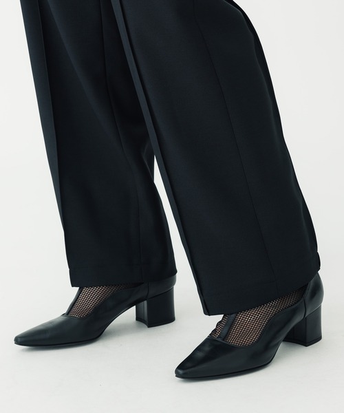 UNITED TOKYO(ユナイテッドトウキョウ)の「カーブストラップパンツ(その他パンツ・レディース・ブラック/グレー・1/2)」の19枚目の写真