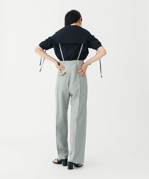 UNITED TOKYO(ユナイテッドトウキョウ)の「カーブストラップパンツ(その他パンツ・レディース・ブラック/グレー・1/2)」の11枚目の写真